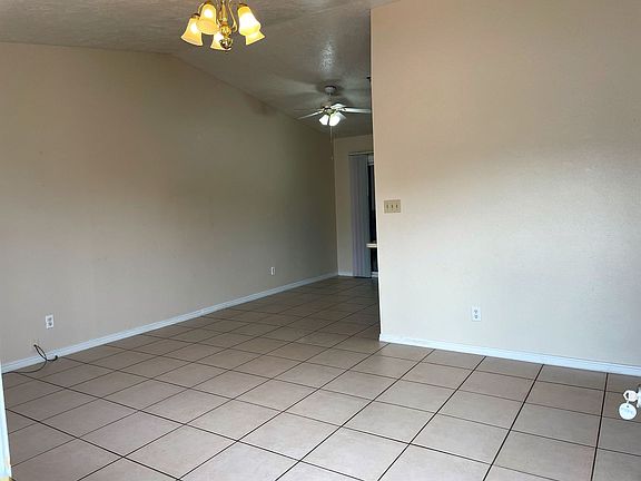 4th image of 141 N Yucca St #M306-6