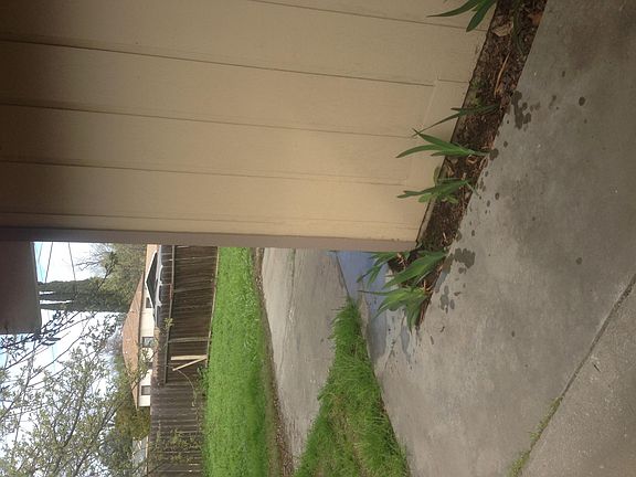 2nd image of 2259 E Alpine Ave