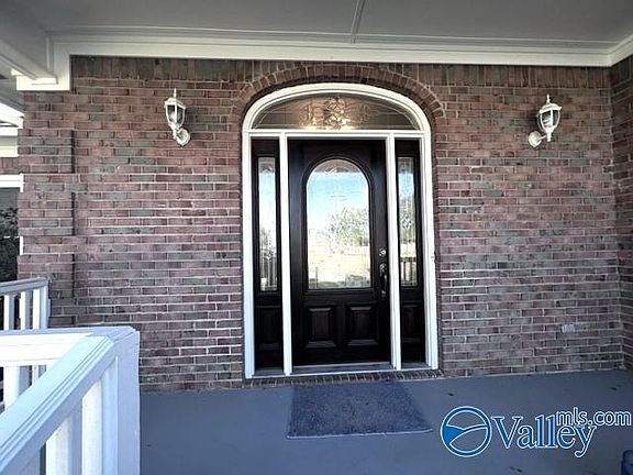 2nd image of 1816 Stampede Cir SE