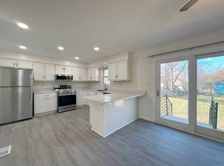4008 S Crackerneck Rd, Independence, MO 64055