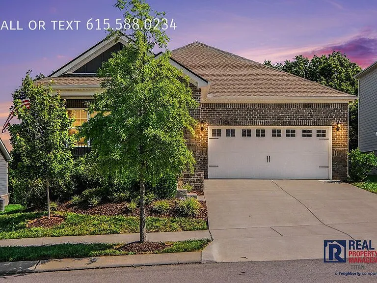 1029 Ewell Farm Cir — Photo 28