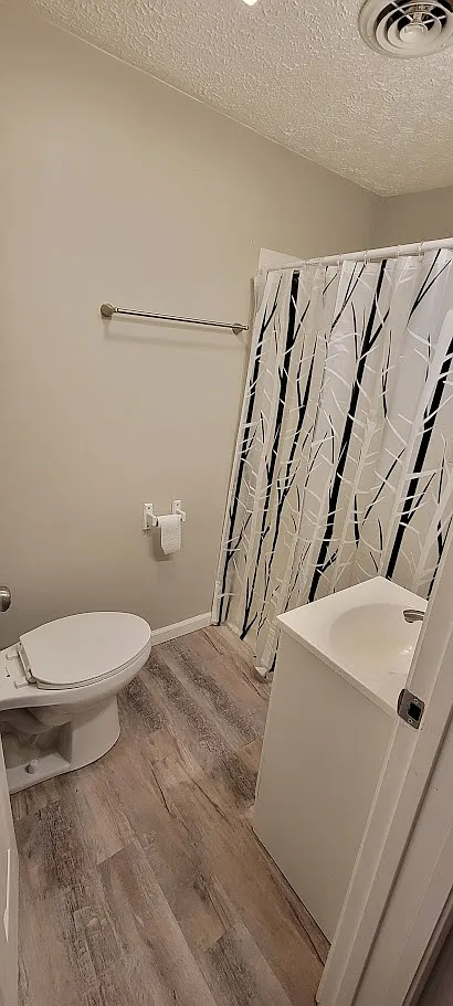 2 bed, 860 sqft, $975 — Photo 4