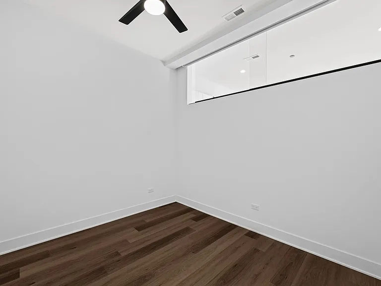 1435-40 W Fillmore St #510 — Photo 11