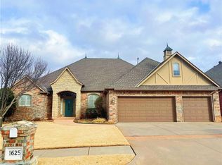 1625 Wildhorse Dr, Edmond, OK 73003
