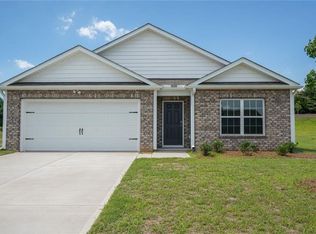 152 Rose Wind Way, Mayodan, NC 27027