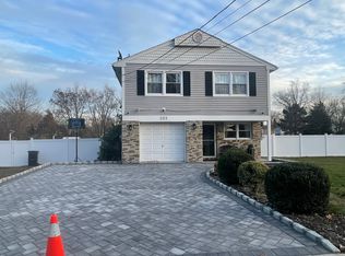 283 Girard Ave, Somerset, NJ 08873