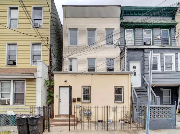 147 Van Horne St, Jersey City, NJ 07304