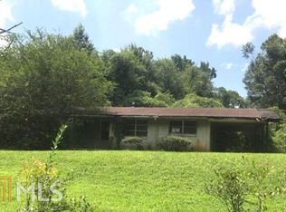 2737 Pierce Rd, Gainesville, GA 30507