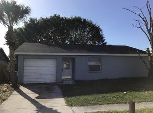 1004 Pine Ridge Cir, Brandon, FL 33511