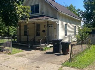 5636 Drake Ave, Cleveland, OH 44127