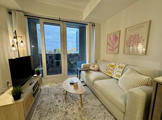 2020 Bathurst St #605, Toronto, ON M5P 0A6