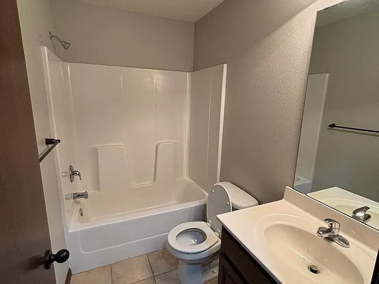 1442 N Opportunity Ave — Photo 13