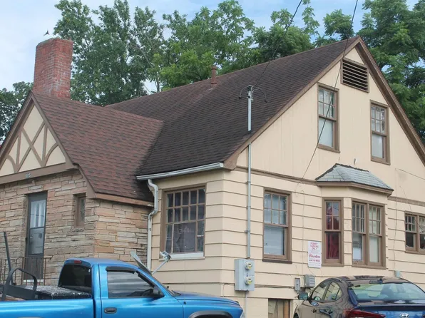 605 W Freeman St, Carbondale, IL 62901
