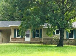 184 Holland Ln, Jackson, TN 38305