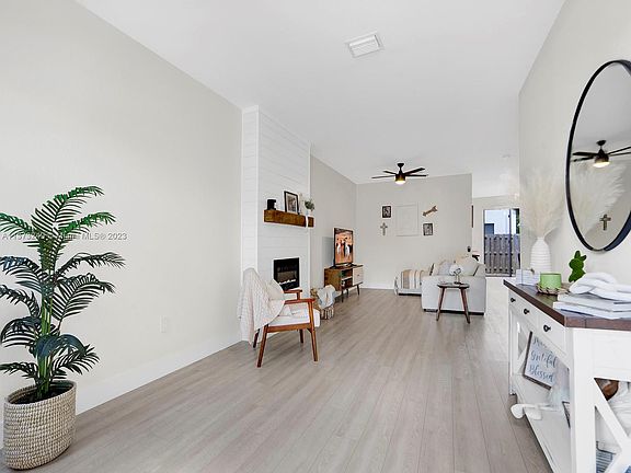 5th image of 25300 SW 115th Ct #25300
