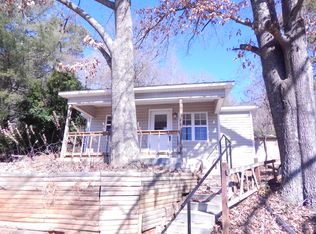 1146 Hill St, Hiawassee, GA 30546