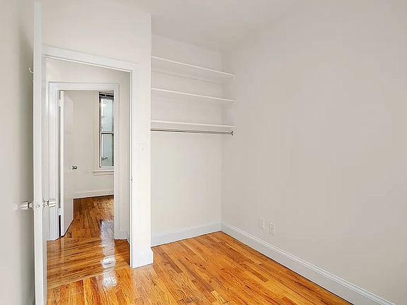 2nd image of 101 Thompson St APT 32