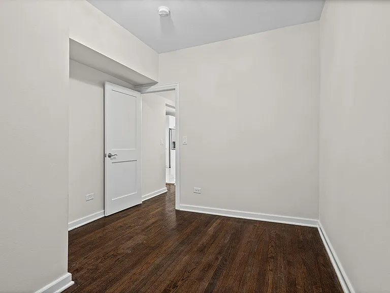1742 N Mayfield Ave #1 — Photo 26