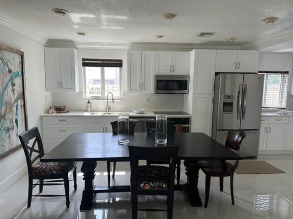 2645 Scott St, Hollywood, FL 33020