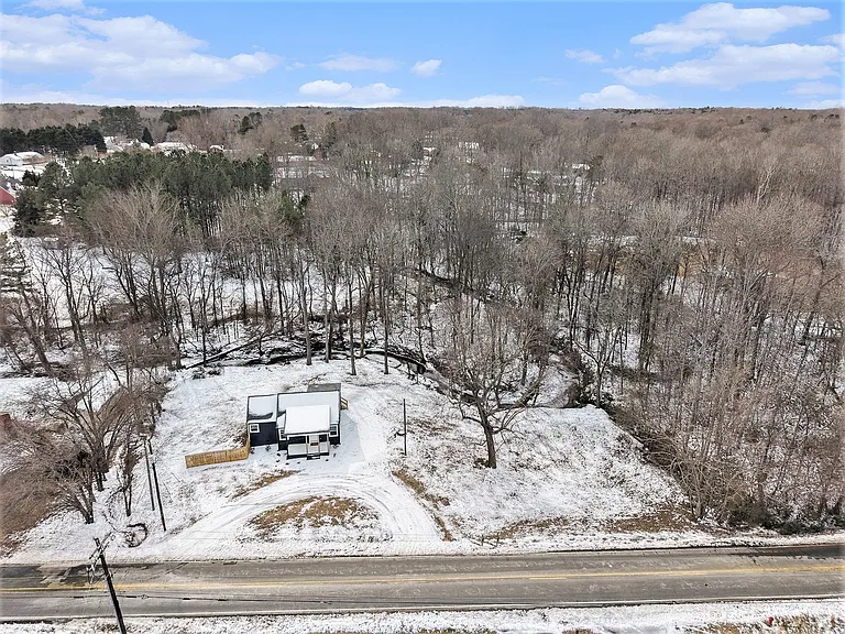 2702 Durham St — Photo 11