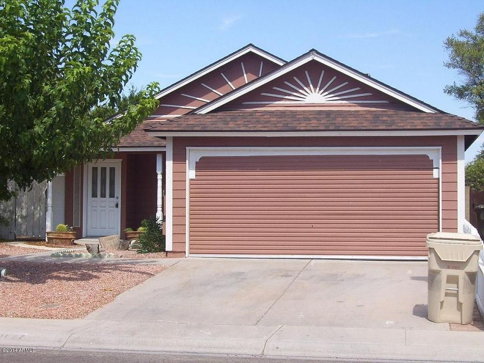 1st image of 10627 N 63rd Dr