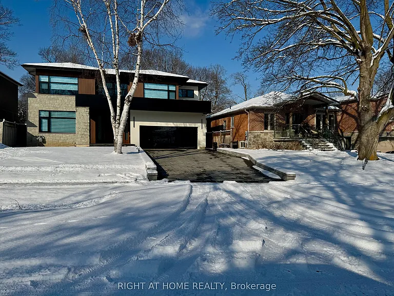 47 Kingswood Rd — Photo 3