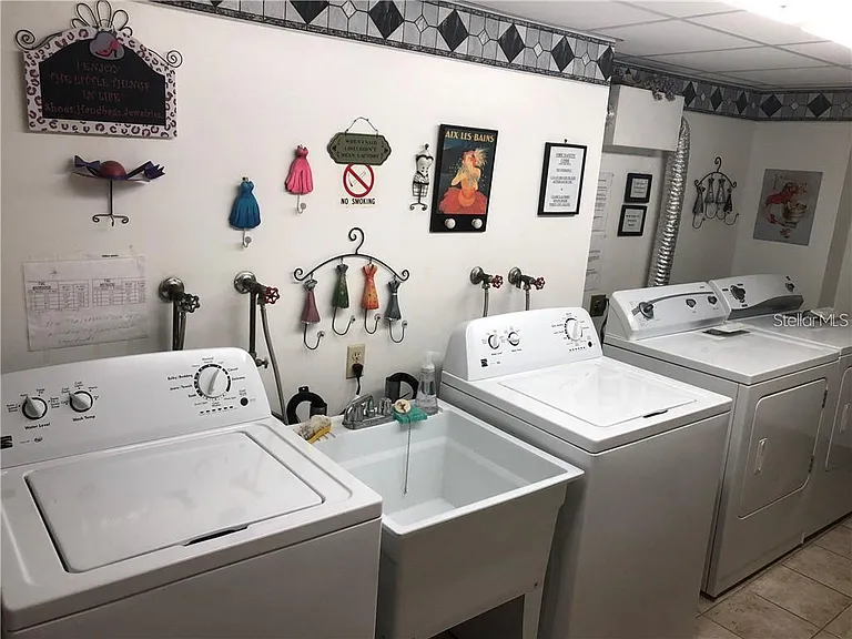 400 64th Ave #1001W — Photo 31