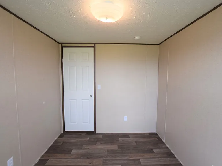 1358 Tall Sky Dr — Photo 7
