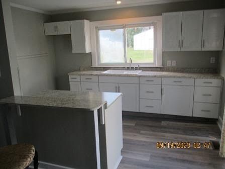 3rd image of 4025 Markwood Rd