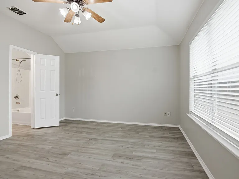3804 Verde Dr — Photo 17