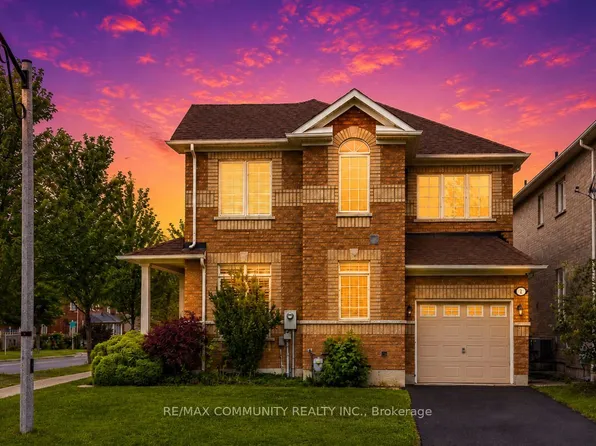2 Solace Rd, Markham, ON L6E 0A3