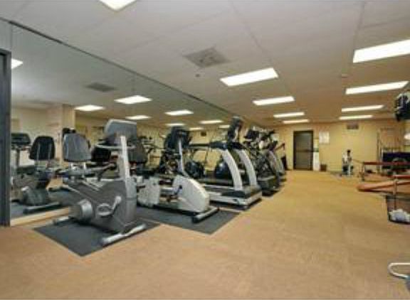 2nd image of 555 Laurel Ave APT 304
