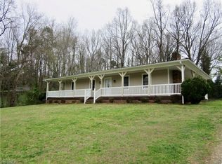 166 Bremen Garden Dr, Lexington, NC 27295