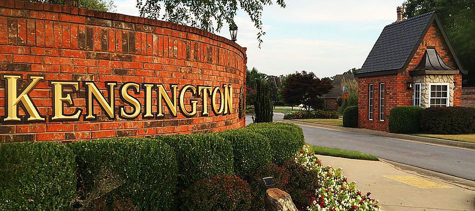 1st image of 4303 NE Kensington Ave