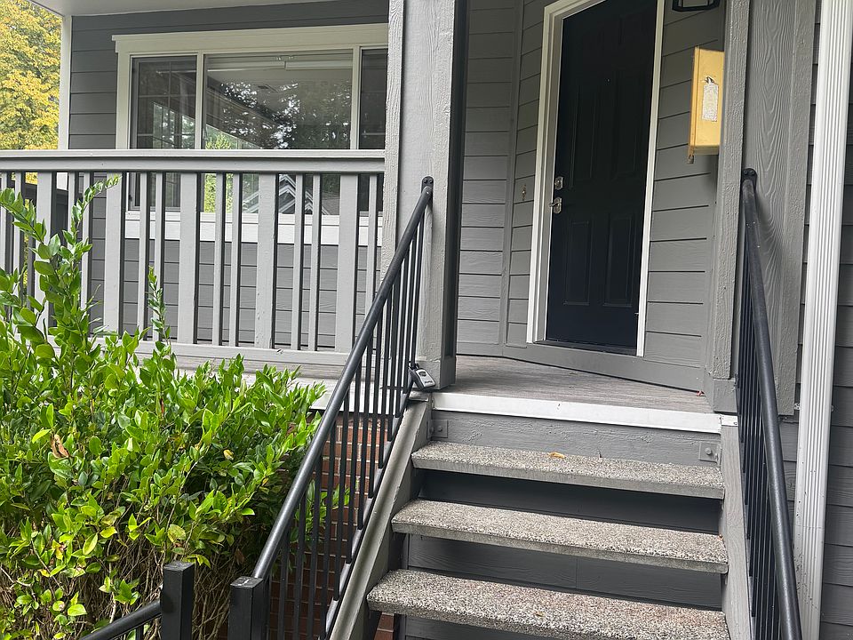 1st image of 4126 248th Ct SE