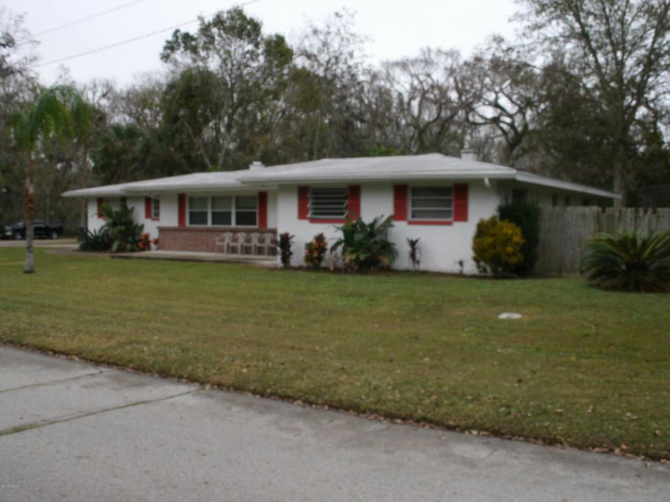1st image of 1025 Magnolia Ave