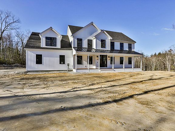 2nd image of 49 Countryside Drive