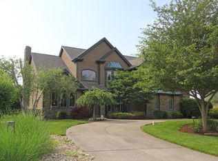 8226 Keeneland Ct, Hamilton Twp, OH