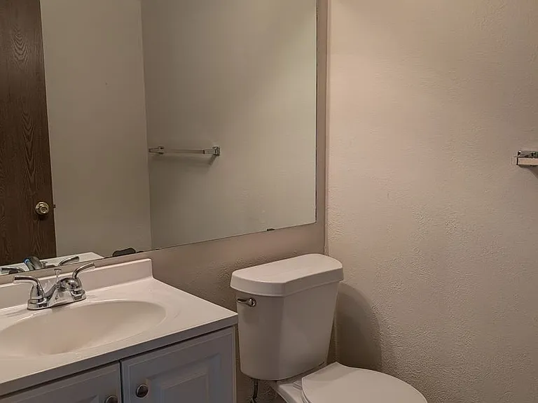 3028 Deliverance Dr — Photo 9