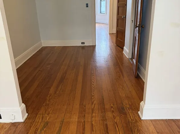 (undisclosed Address), Ridgewood, NY 11385