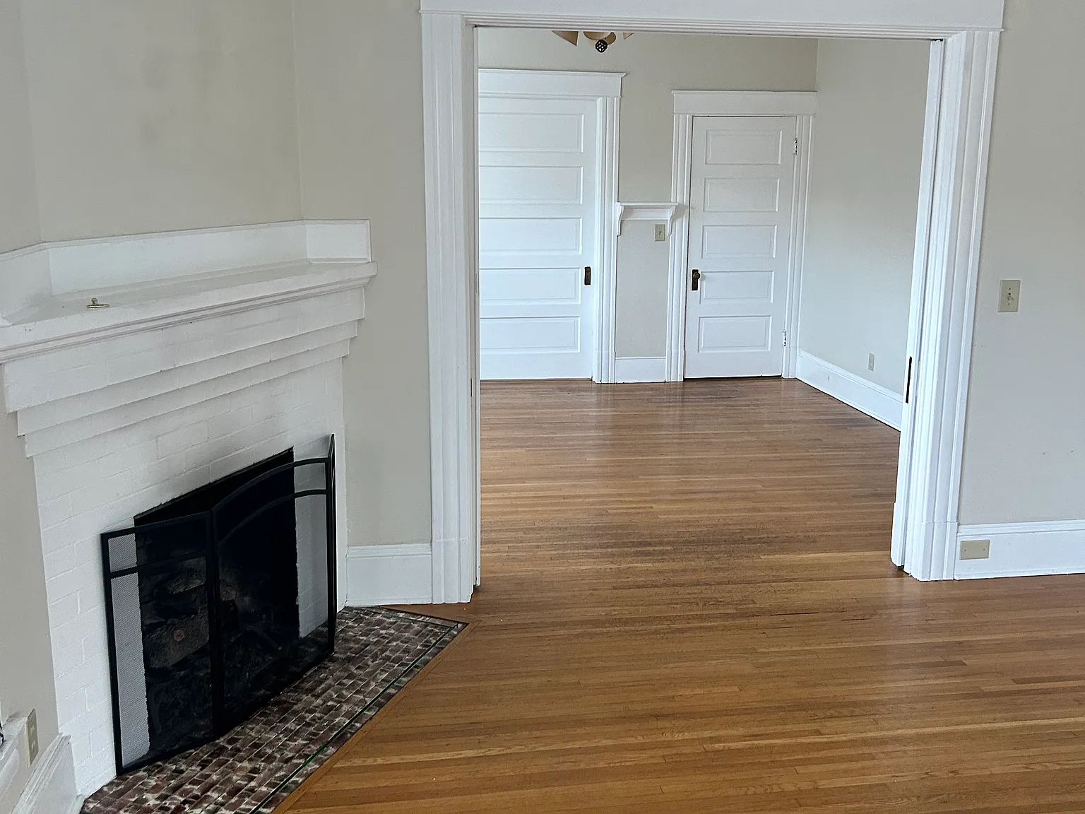 2 bed, 1450 sqft, $2,550 — Photo 4