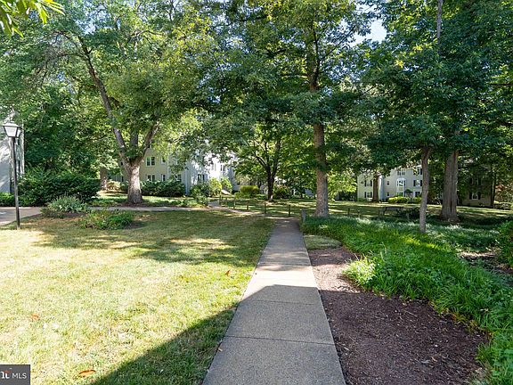 3rd image of 706 S Arlington Mill Dr APT 201
