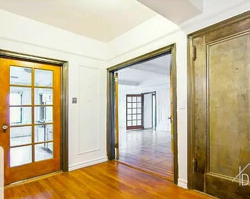 Rented by Akam Sales and Brokerage | media 9