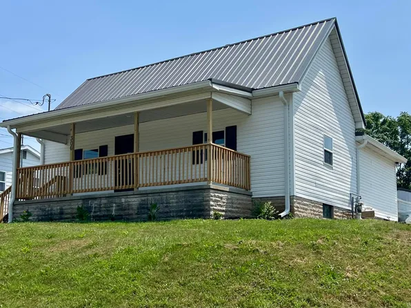 306 3rd St, Oolitic, IN 47451