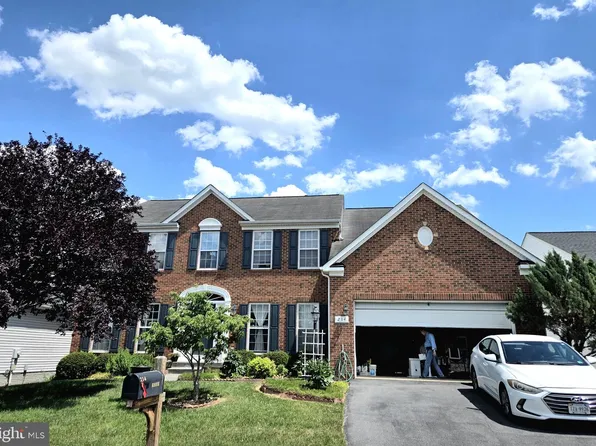 214 Stephens Run St, Stephens City, VA 22655