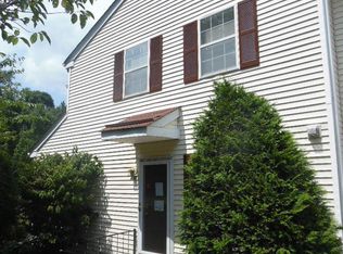 407 Gravel Hill Sta, Southampton, PA 18966