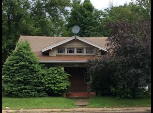 1715 Auburn St, Rockford, IL 61103