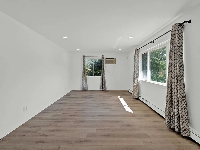 38618 Meadowdale St #7 — Photo 3