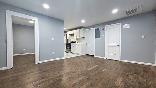 19 Clay St #2 Photo 1