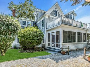 46 Rampasture Rd, Hampton Bays, NY 11946